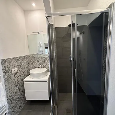 Apartamento Breva E Tivano - Larihome A54 *